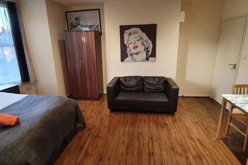 Studio 69 London Eksteriør billede